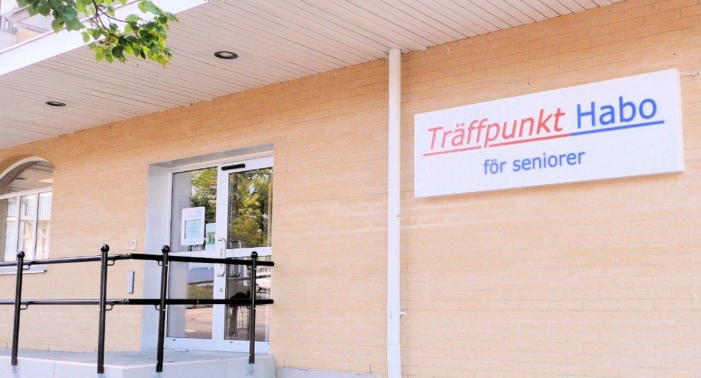 Tr&auml;ffpunktens entre.